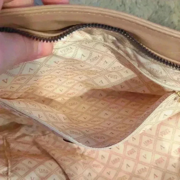 Vera Neumann leather tote purse, camel color - Picture 9 of 13